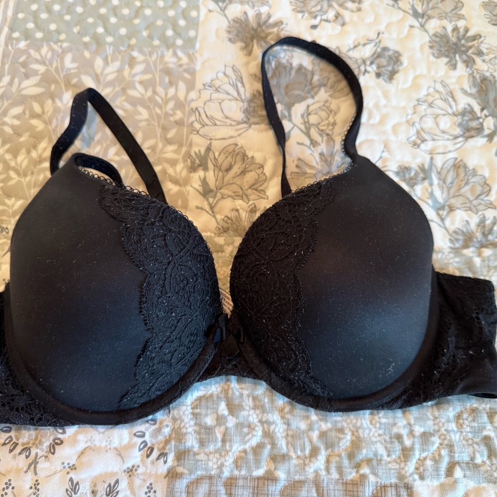 Victoria's Secret Black Lace Bra